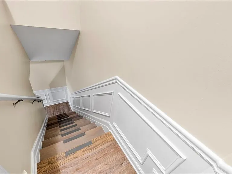 3944 Howell Park Rd — Photo 30