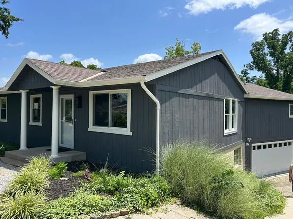 1207 Montclair Ct, Lawrenceburg, IN 47025