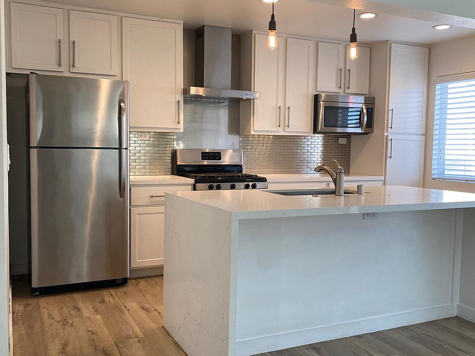 open kitchen; newly remodeled