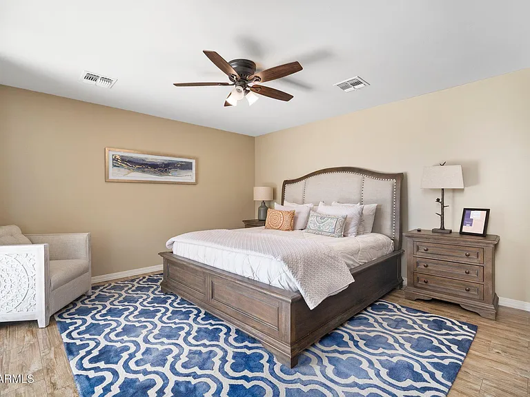 8625 E Lincoln Dr — Photo 17