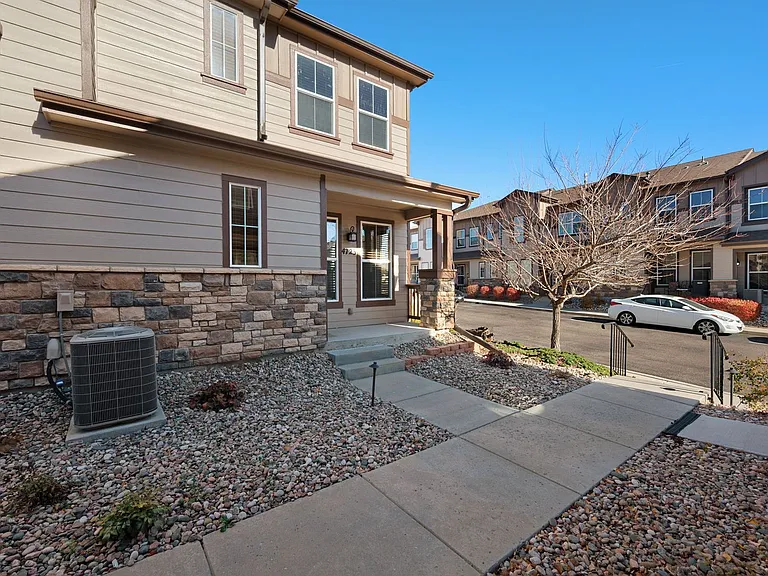 4723 Mossy Rock Grv — Photo 13