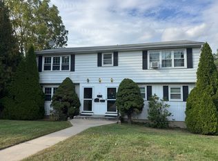 33 Caswell Ave, Bristol, CT 06010