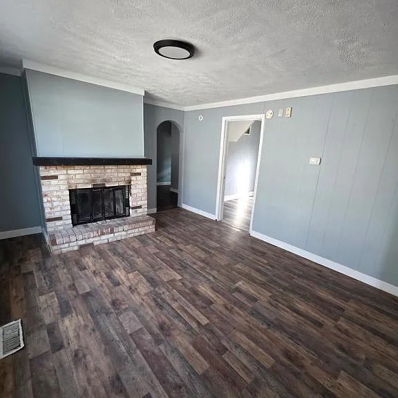 1312 E Taylor St — Photo 2