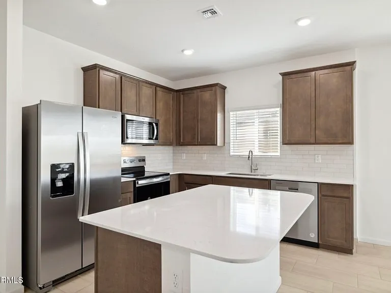 25383 W Sunland Ave — Photo 6