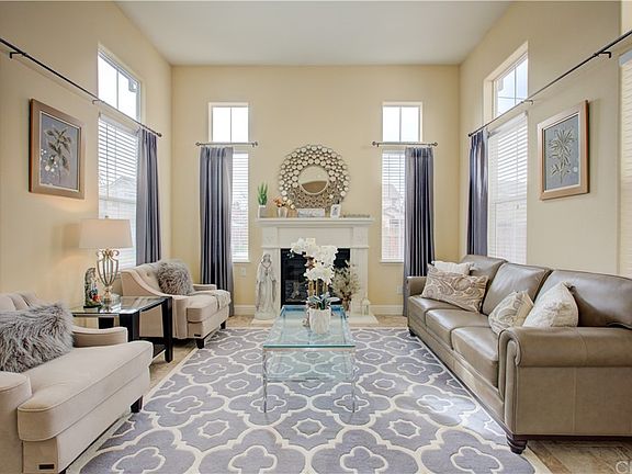 4th image of 1643 Oak Grove Ln