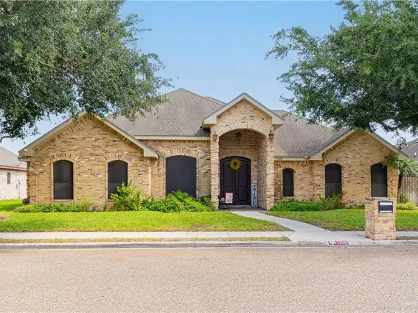 1104 N Regal Dr, Pharr, TX 78577