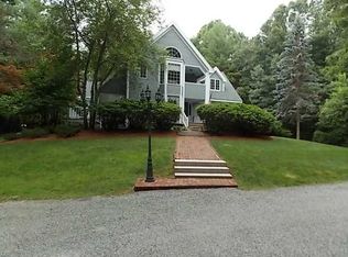 54 Cody Dr, Glocester, RI 02857