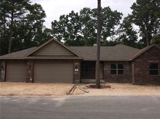 20 Hallock Dr, Bella Vista, AR 72714