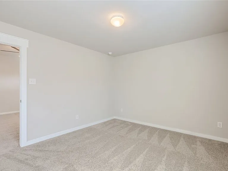 2233 Rocoso Trl — Photo 29