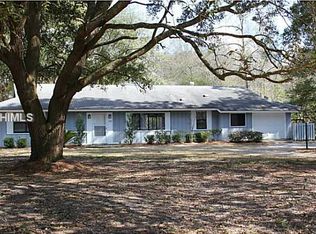 108 Wade Hampton Dr, Beaufort, SC 29907