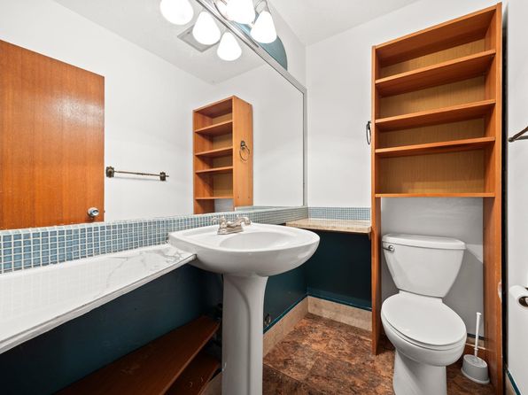 4 bedroom rental in Coquitlam — photo 38