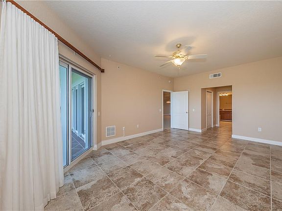 2nd image of 12055 Gandy Blvd N APT 283