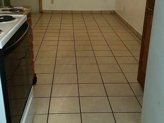 kitchen/living room