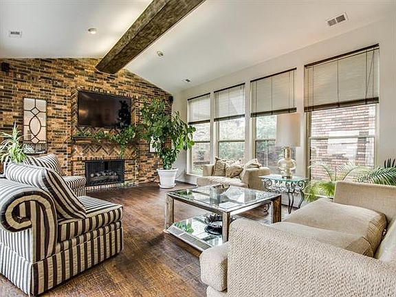 4th image of 1606 Banbury Ln