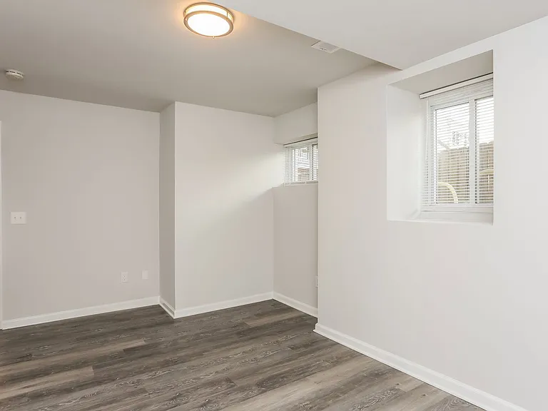 100 Terrace Dr NE #12 — Photo 5