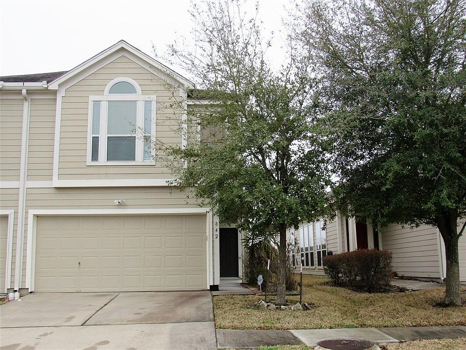1st image of 842 San Jacinto Cir