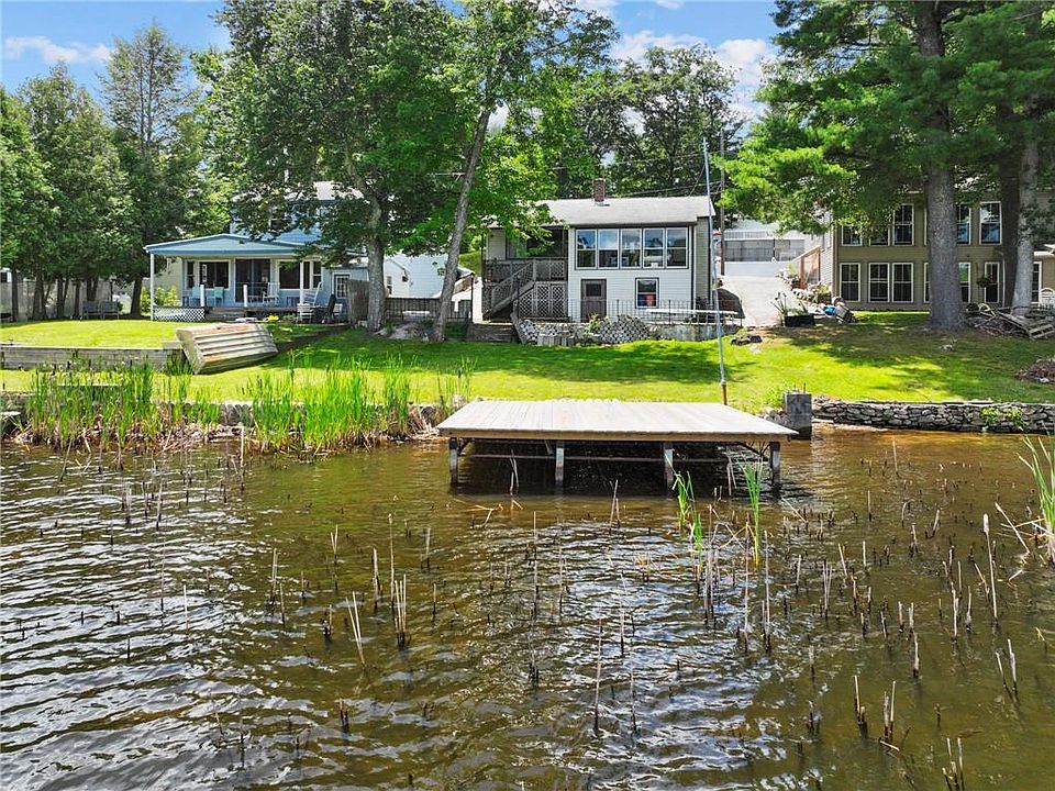 129 Lake Dr, Glocester, RI 02814 Zillow