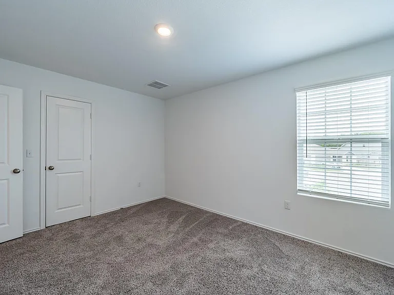 10217 Prague Ct — Photo 21