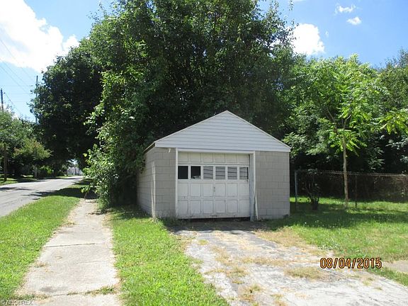 5th image of 639 Samuel Ave