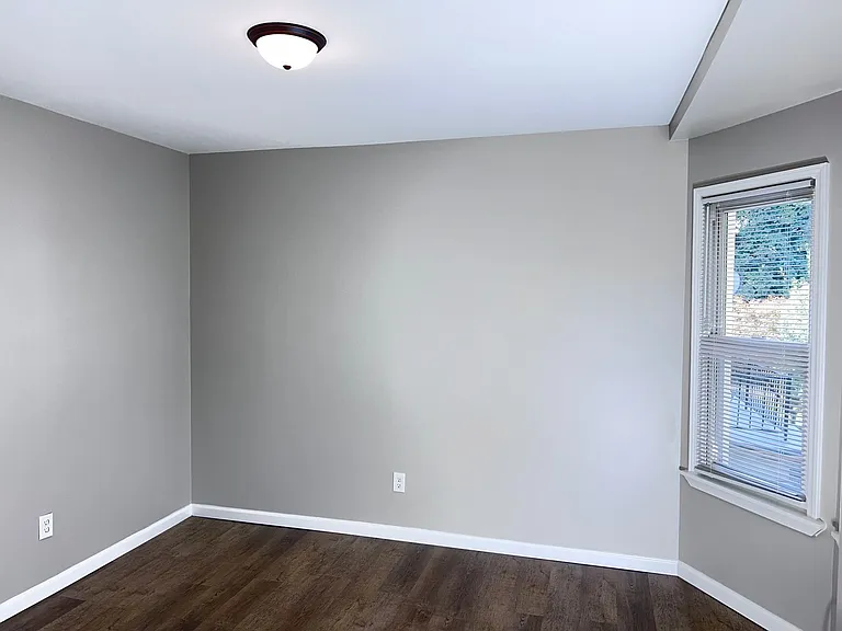 5651 Plumer St — Photo 12