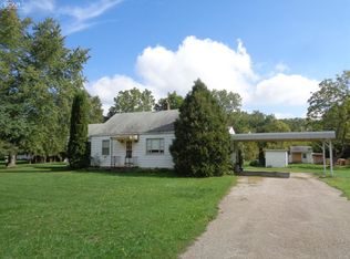 2422 N Belsay Rd, Burton, MI 48509