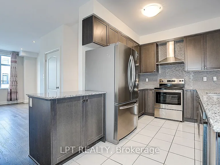 84 William Saville St — Photo 15