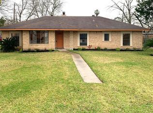 203 S Idaho St, La Porte, TX 77571