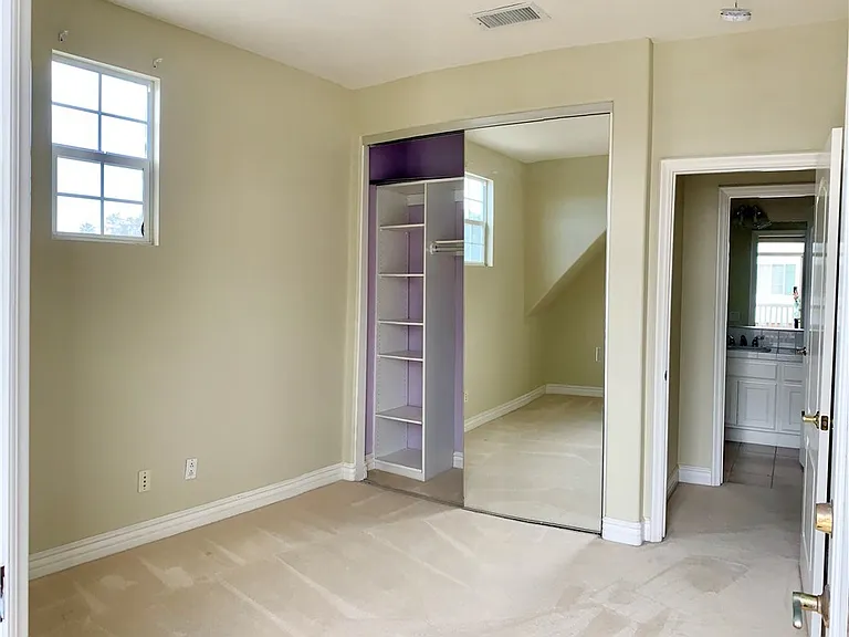 281 Mesa Dr — Photo 18