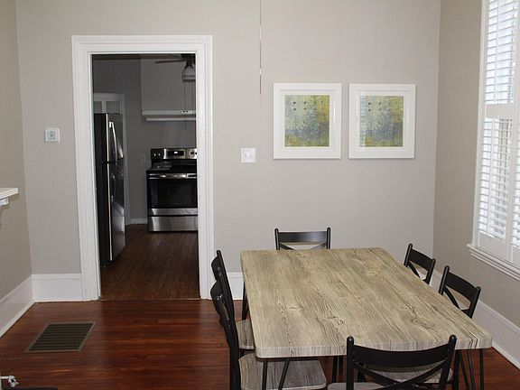 3rd image of 924/926 Park Pl