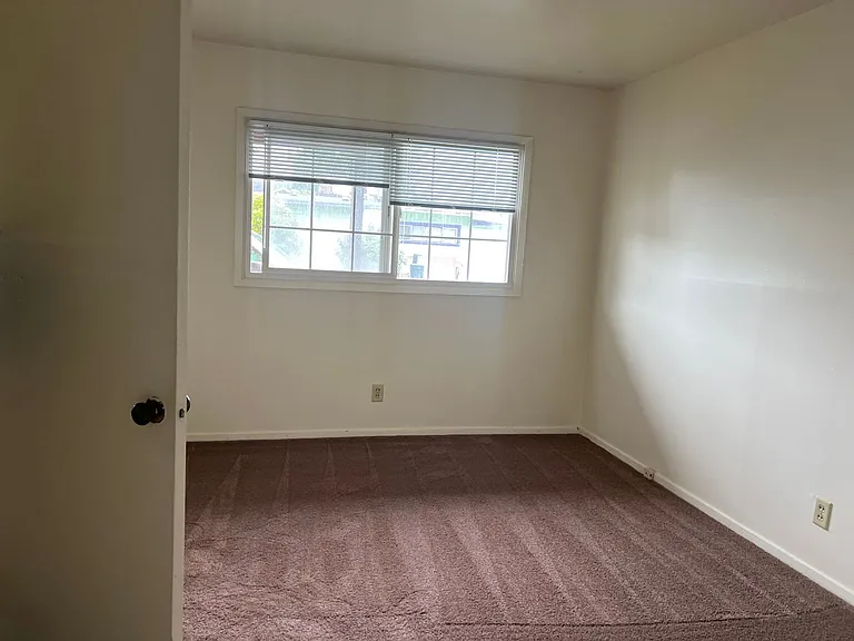 2310 Wilson St — Photo 6