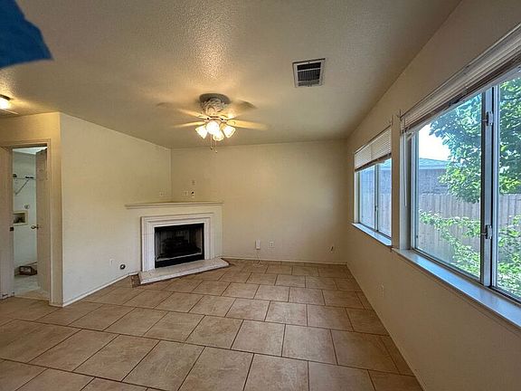 5th image of 15344 Sarahs Creek Dr