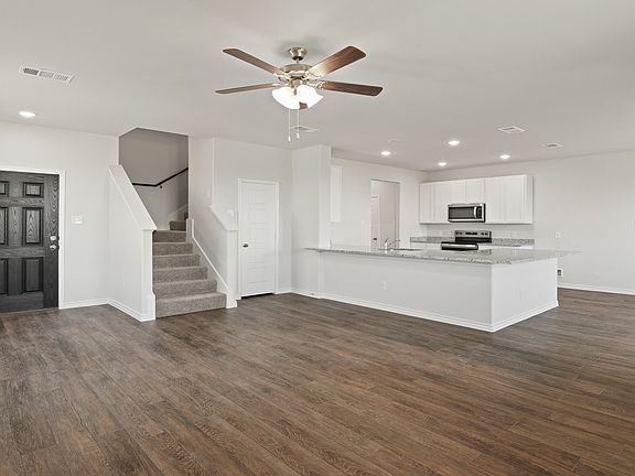 Family room to kitchen