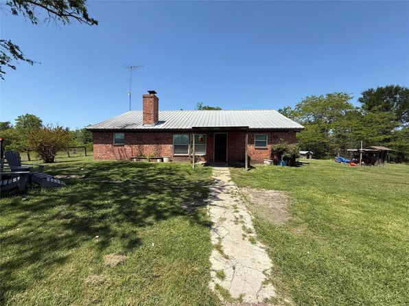 6674 Fm 3060, Midway, TX 75852