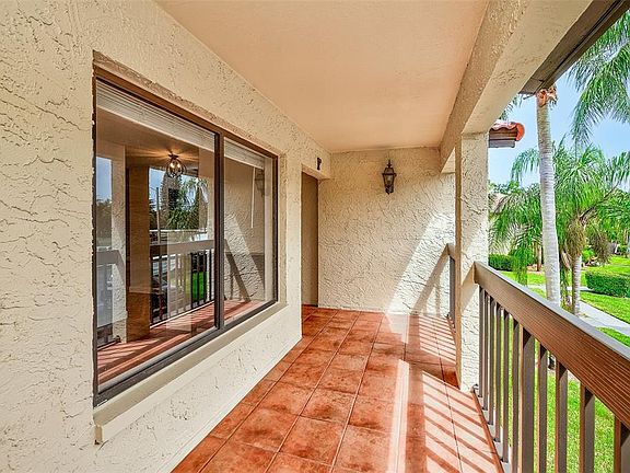 4th image of 1801 E Lake Rd APT 10F