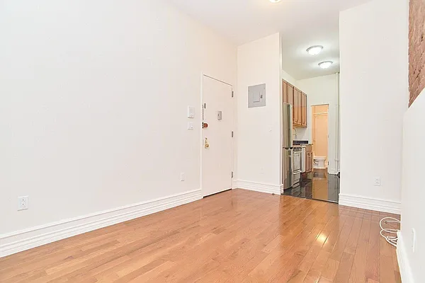 Rented by Living New York | media 2