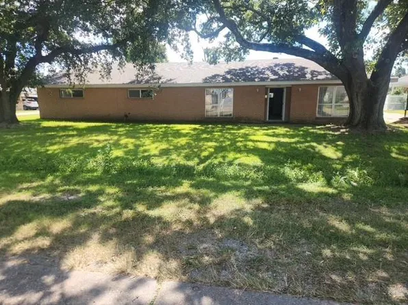 310 Estate Dr, Houma, LA 70364