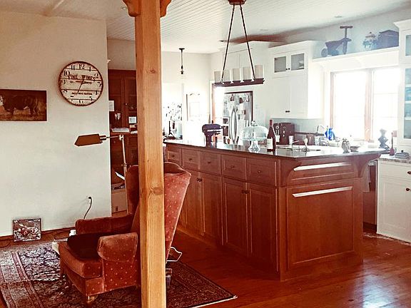 5th image of 3457 Morrison Ln