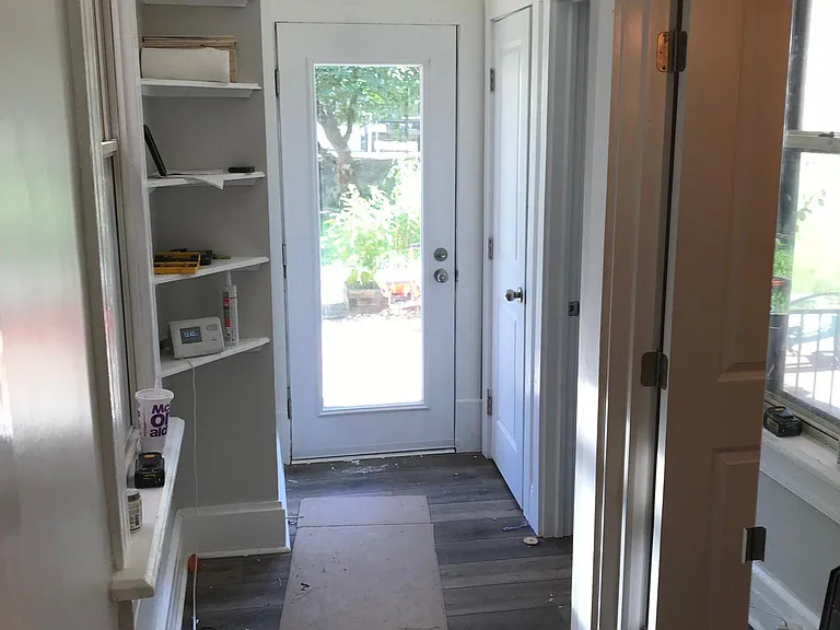834 Kerr St — Photo 7