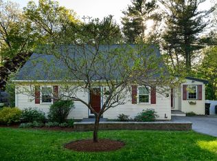 32 Westview Rd, Worcester, MA 01602