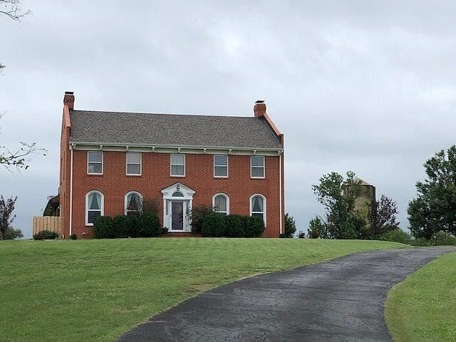 1st image of 1165 2350 Ave