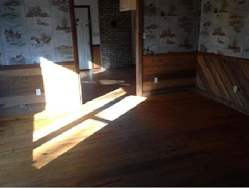 5th image of 71 Victory Ln