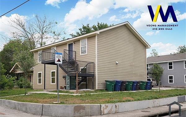 1st image of 302 Cooper St #201