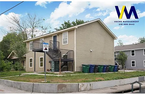 302 Cooper St #201 Photo 1