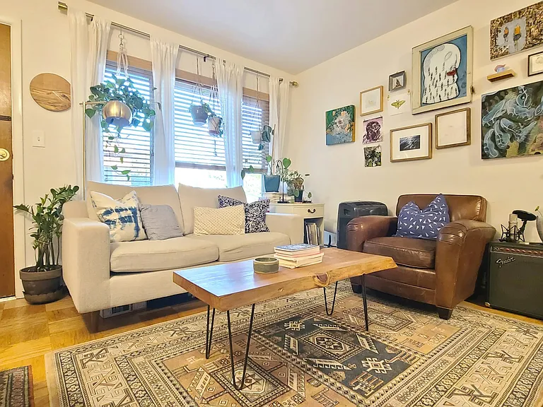 900 E Prospect St #6 — Photo 6