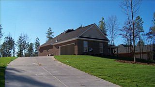 3rd image of 5142 Glastonbury Ct