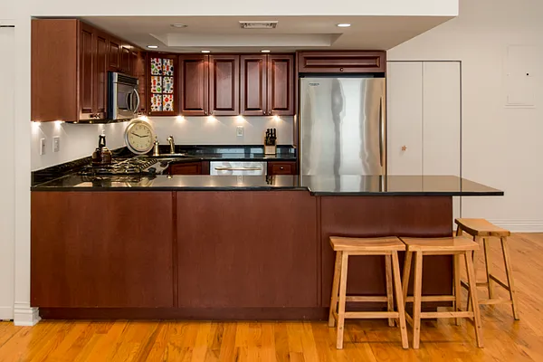 Sold by Compass | media 5