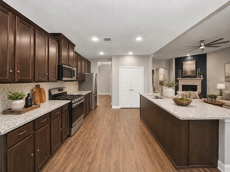 24523 Eucalyptus Way — Photo 12