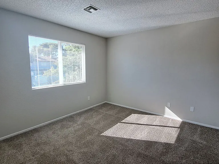3417 Civic Center Dr — Photo 6