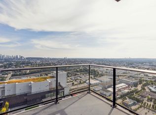 2108 Gilmore Ave #5906, Burnaby, BC V5C 0A4