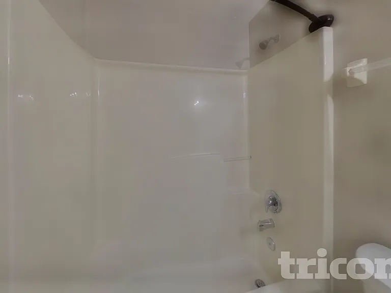 2438 Pine Chase Cir — Photo 15